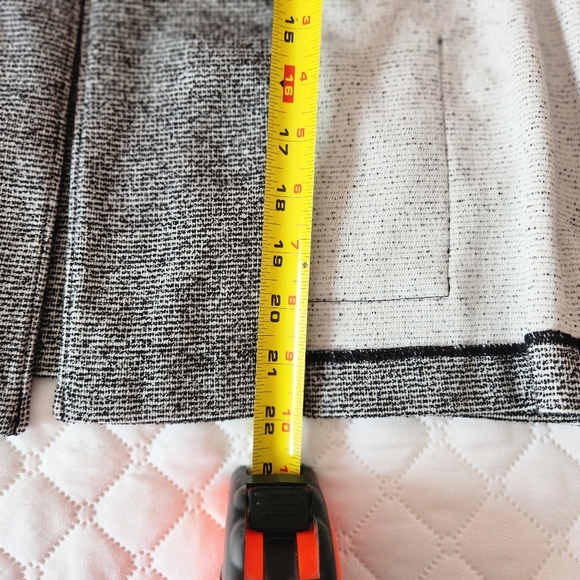 NWT J.Crew 365 open front unlined blazer, XL. Cute detail at the shoulder - Picture 5 of 16